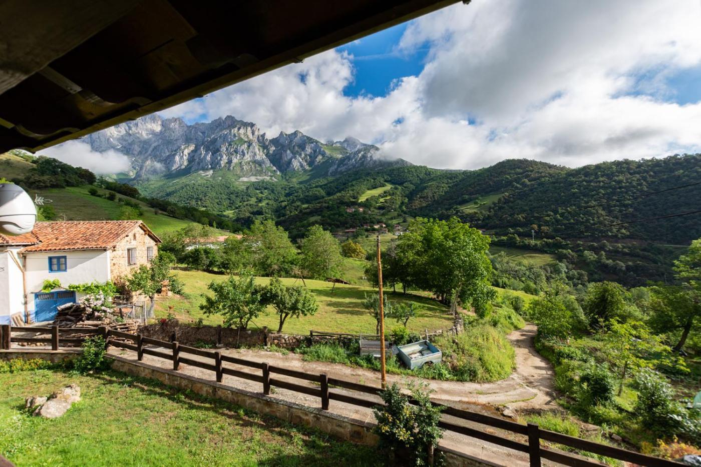 Apartamentos Rurales Los Picos De Redo Camaleño Exterior foto